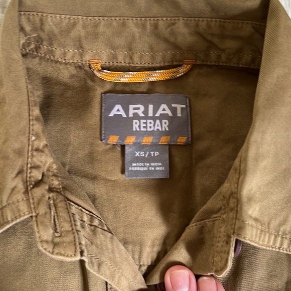 Arita BRAND NEW NEVER WORN button up - Picture 2 of 4